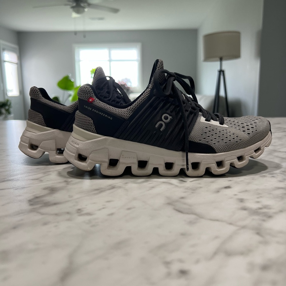 On Cloudswift Shoe - image 7